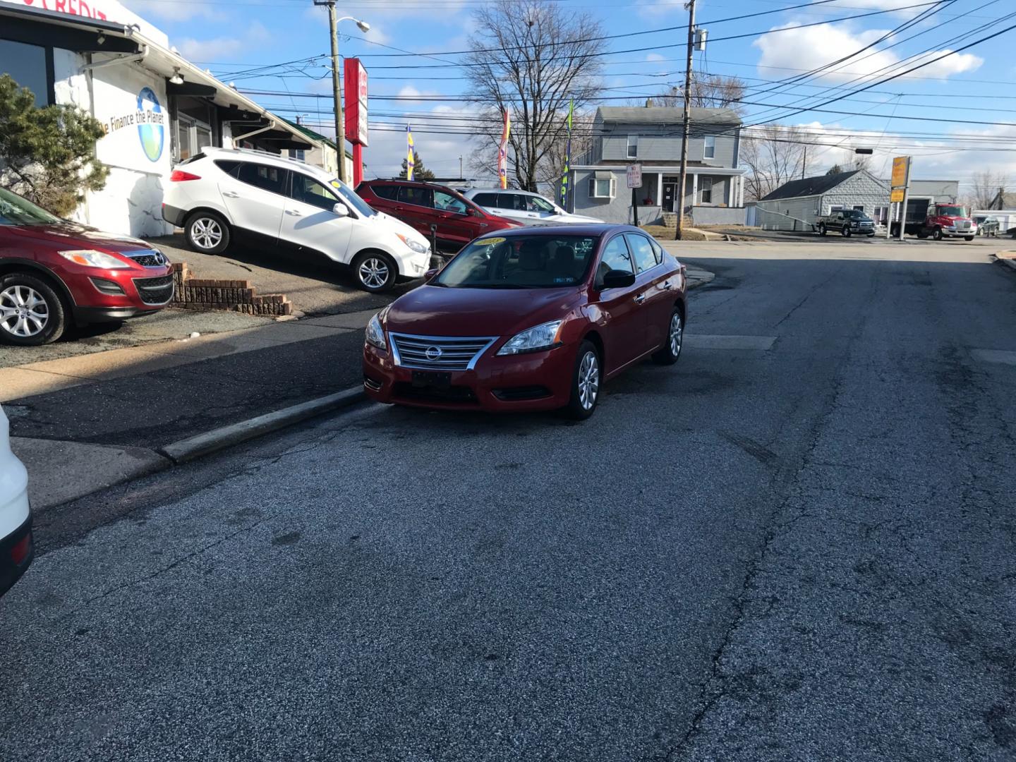 2013 Red /Beige Nissan Sentra S (3N1AB7AP2DL) with an 1.8 V4 engine, Automatic transmission, located at 577 Chester Pike, Prospect Park, PA, 19076, (610) 237-1015, 39.886154, -75.302338 - Photo#1